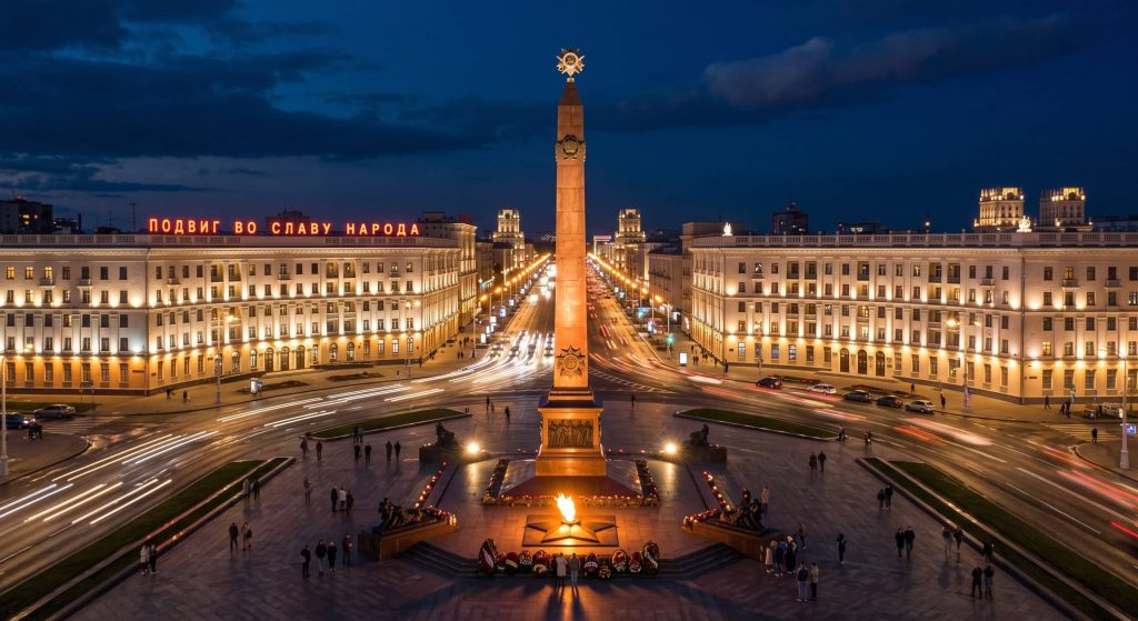 Ночной Минск: атмосферные места и маршрут для вечерней прогулки по центру